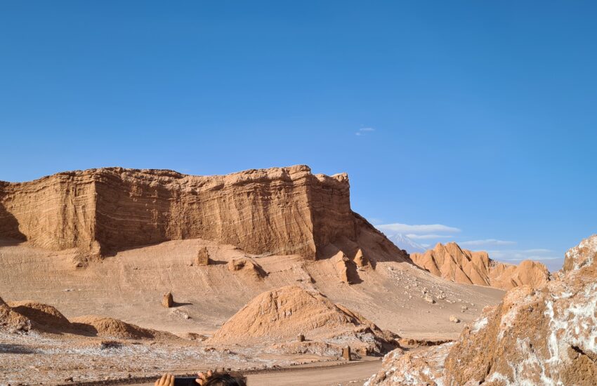moon valley atacama dessert